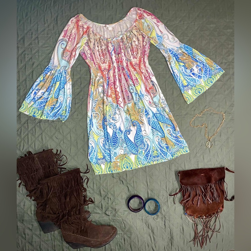 BOSTON PROPER Rainbow Paisley Bell-Sleeve Dress, size 2, LIKE NEW - Picture 4 of 9